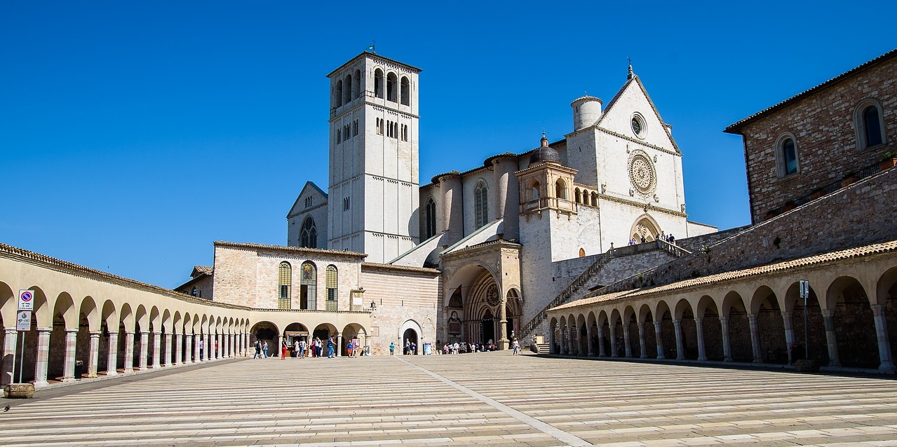 Assisi Tour with Olive Oil Tastings and Lunch